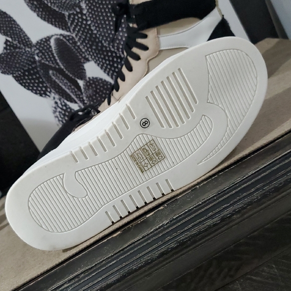 Women's High-Top Sneakers - Beige and Black ShuShop Sincad NIB - Picture 9 of 12